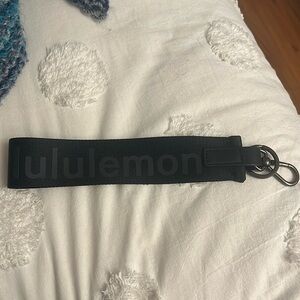 lululemon keychain